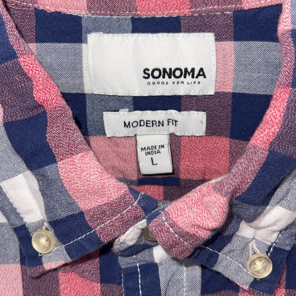 🛑SOLD🛑 Red White and Blue Plaid! L - Picture 2 of 4